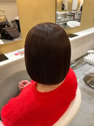 カラー 若杉 百音のヘアスタイル