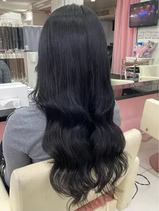 ロング illfrere所属・illfrere MOMOKAのヘアスタイル