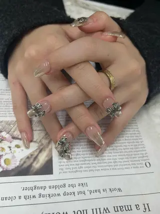 ネイル Basic町田本店 Suzunaのネイルデザイン