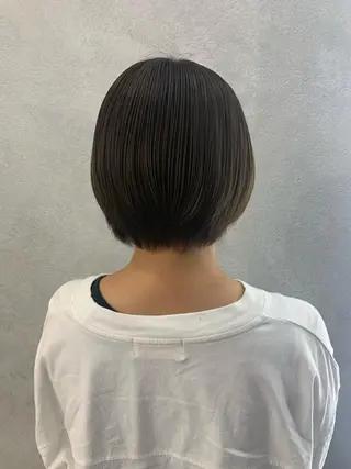 ショート カラー kanon hair所属・新木 愛花のヘアスタイル