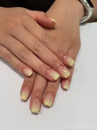 ネイル 肝付 朋佳のネイルデザイン