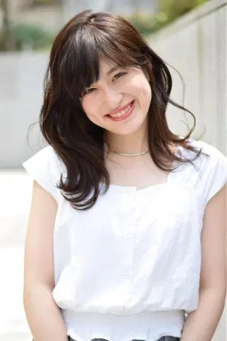 ミディアム カラー 寺山 佳貴のヘアスタイル