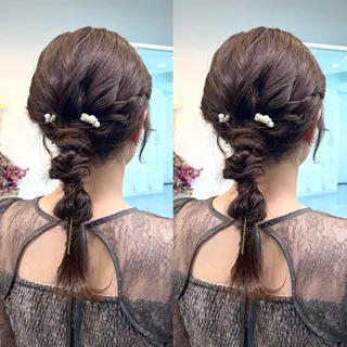 セミロング ヘアアレンジ マミ☁️ヘアセット /お呼ばれヘア/銀座のヘアスタイル