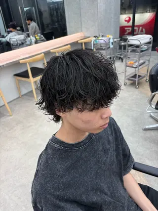 パーマ メンズ 🌀toa/波巻き✨ /メンズパーマ／栄のヘアスタイル