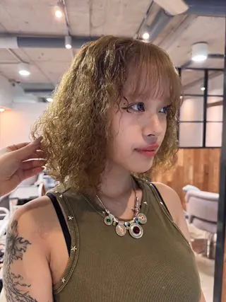 ミディアム カラー パーマ saki/ハイトーン カラー/薬院のヘアスタイル