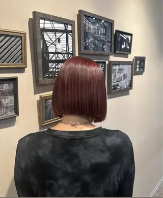 ショート カラー newi remi🖤のヘアスタイル