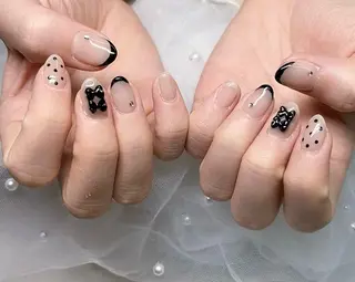 ネイル NiNa ビューティーサロン所属・Ni Naのネイルデザイン