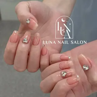 ネイル LUNA Nail salon💕のネイルデザイン