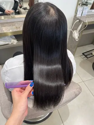 ロング 小板橋 菜月のヘアスタイル