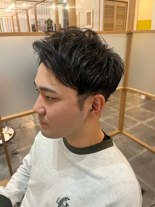 ショート メンズ 岩井 駿のヘアスタイル