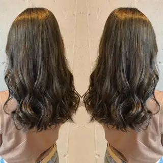 ロング あらき ちさとのヘアスタイル