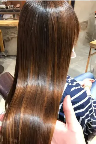 ロング フリーランス美容師（Dolce【ドルチェ】所属・美髪専門美容師 柴垣陽心のヘアスタイル