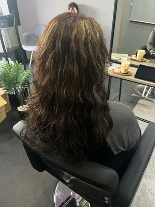 セミロング パーマ VIM hair 泡瀬店所属・ミサ ミサのヘアスタイル
