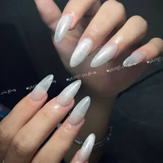 ミディアム Linh Nailのネイルデザイン