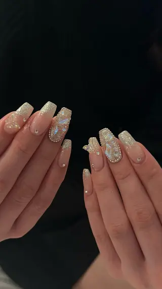 ネイル Esthetic Salon manish所属・Nailist Rinaのネイルデザイン