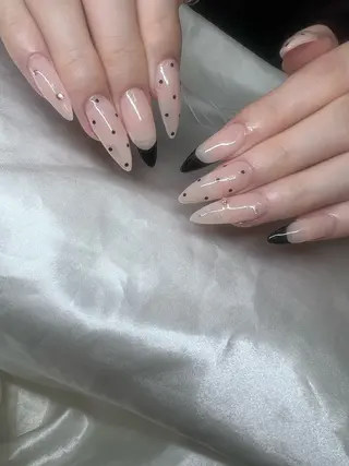 ネイル nailstudio ′ecole所属・nailstudio ′ecoleのネイルデザイン