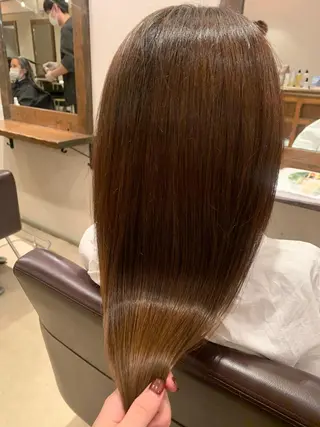 ロング カラー 透明感/オリーブ/ グレージュ/YUKAのヘアスタイル