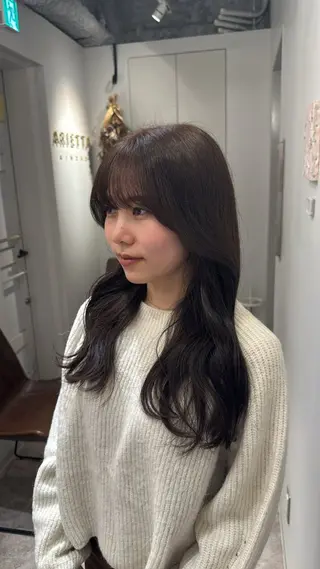 セミロング bloom296 富里所属・🫧透明感カラー🫧 ロン毛美容師のヘアスタイル