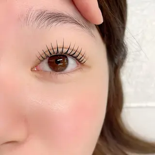 マツエク・マツパ sara lazo 県病院前のマツエク・マツパデザイン