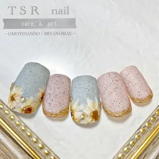 ネイル 爪咲 りり花のネイルデザイン