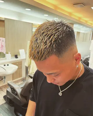 ショート カラー メンズ 後町 遥喜のヘアスタイル