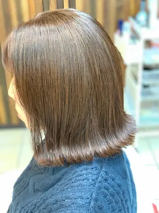 ミディアム 瀬川 茉衣子のヘアスタイル