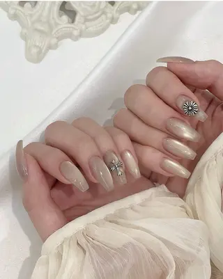 ネイル Mew_Sanie所属・Sanie Salonのネイルデザイン