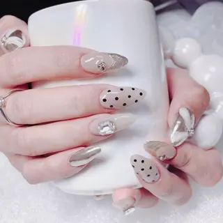 ネイル R-nail salonのネイルデザイン