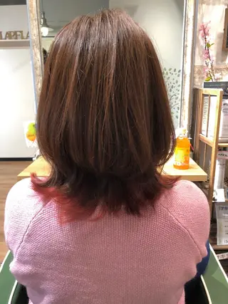 ミディアム カラー 青野 文香のヘアスタイル