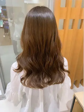 ロング パーマ 下川 由貴のヘアスタイル