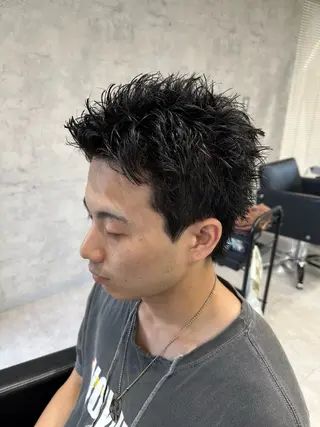 ショート パーマ メンズ ユウ🪄 パーマ指名No1のヘアスタイル