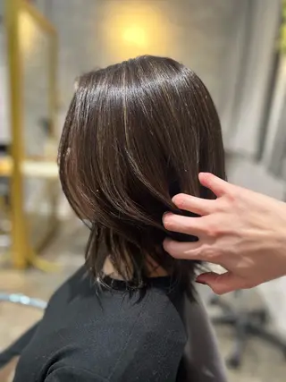 セミロング カラー 縮毛矯正／髪質改善 🧡mizukiのヘアスタイル