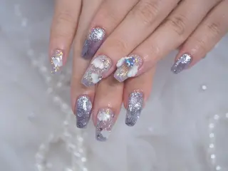 ミディアム 岡林 優美のネイルデザイン