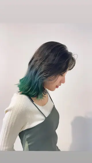 ミディアム カラー BoomBOX所属・HIBIKI/原宿 ハッシュカット🪄のヘアスタイル