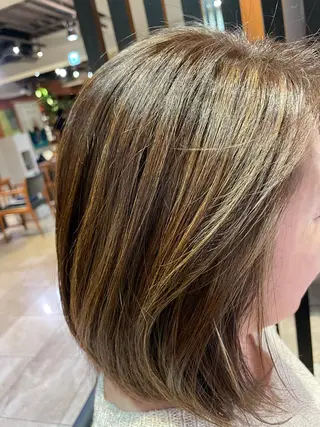 カラー SPICE  AVEDA  salon&spa所属・武井 唯のヘアスタイル