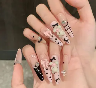 ネイル D-BEAUTY Nailsalonのネイルデザイン