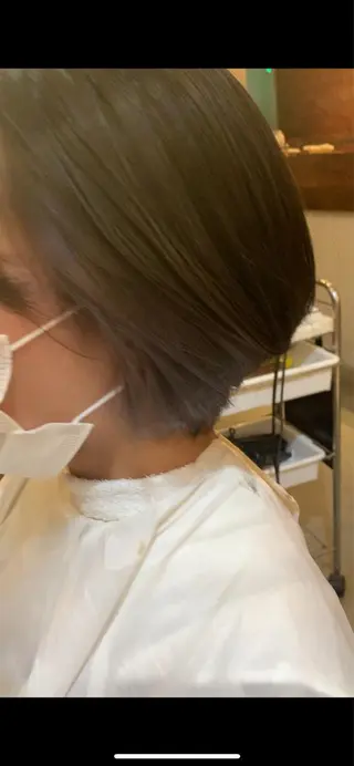 ショート カラー putri 副店長 岸本　拓真のヘアスタイル