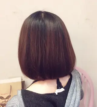 ミディアム 小柳 ゆかりのヘアスタイル