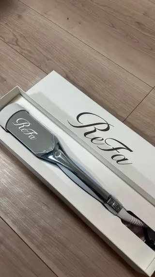 長尾ゆりの/ボブ/ ベージュ/ハイトーンのヘアスタイル