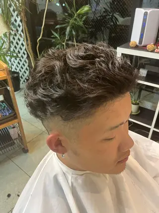 パーマ SIKIBU  FUKUYAMA所属・熊谷 拓海のヘアスタイル