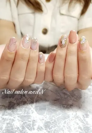 ネイル and Nのネイルデザイン