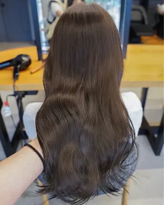 ミディアム カラー ✨髪質改善 縮毛矯正 艶髪 立川 コウキ✨のヘアスタイル