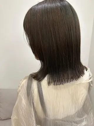 ミディアム 💛🤍U too e’s 鎌倉🧸のヘアスタイル