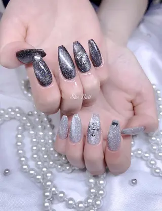 ネイル She   Nail所属・ISA_ BELLAのネイルデザイン