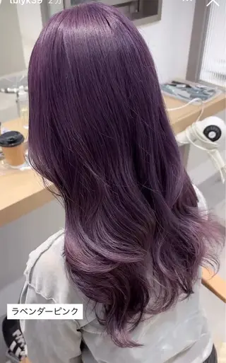 ロング カラー モリオフロムロンドン所属・富田 昭月のヘアスタイル