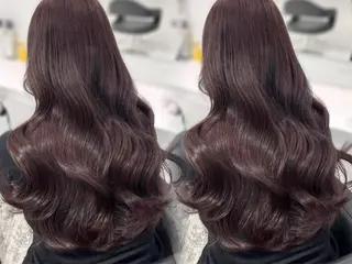 ロング 韓国ヘア/ブリーチ無 しWカラー/オリーブのヘアスタイル