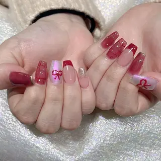 ネイル Queens 榊 まおのネイルデザイン