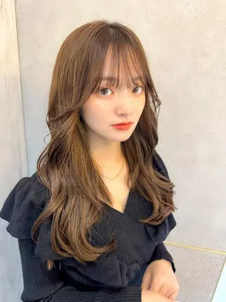 セミロング カラー 新宿/韓国風レイヤー 髪質改善/渋谷直樹のヘアスタイル