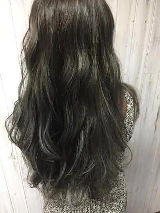 ロング カラー 吉祥寺aivee 若手注目スタッフのヘアスタイル