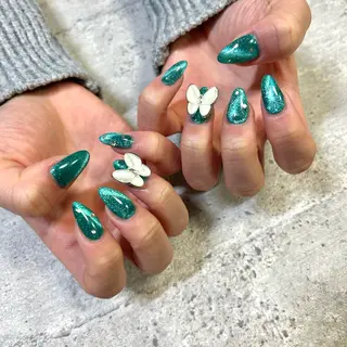 ネイル 今福鶴見ネイル 8(ｴｲﾄ)のネイルデザイン